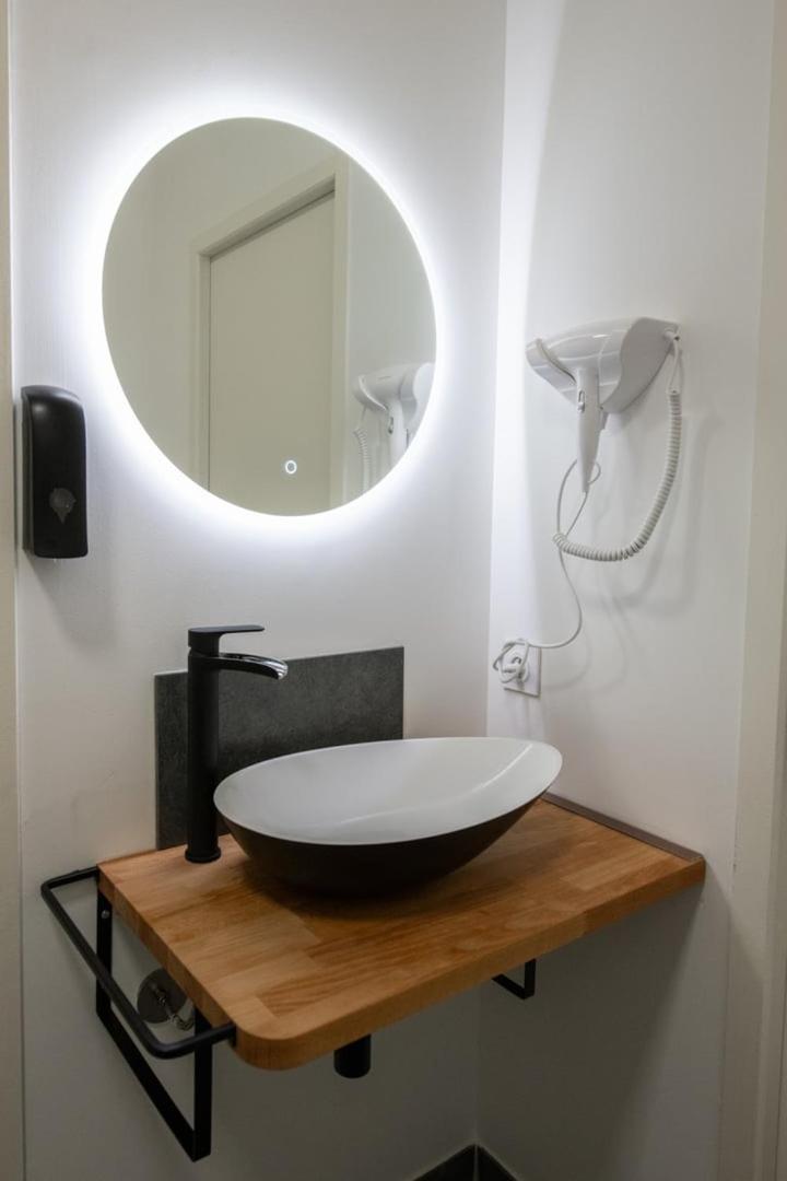 Suite Kella Tassin - Beau Studio Renove Luaran gambar